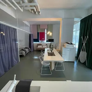 Main Station Design Loft Style Apartamento