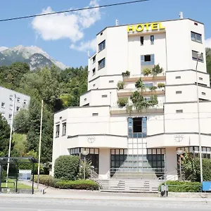 3* Отель Sommerhotel Karwendel