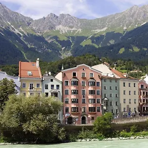4* Hotel Mondschein
